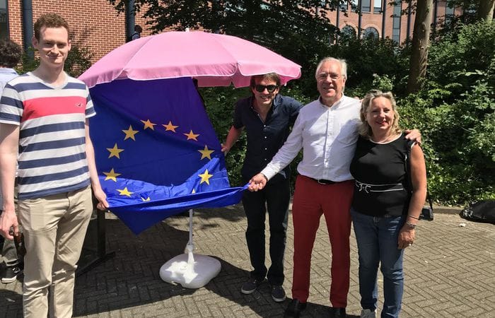 Alumni Association make successful appearance at EEB1