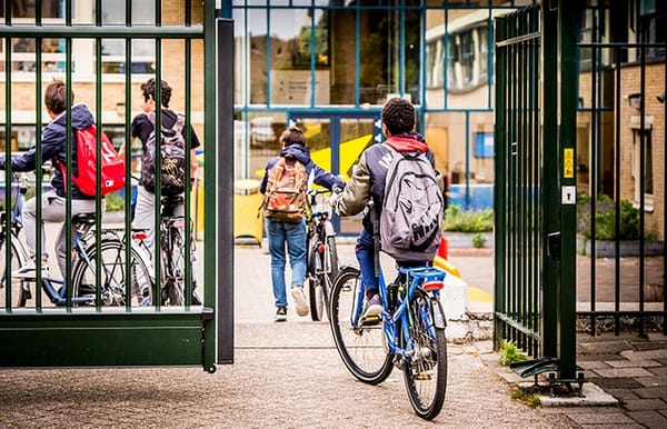 Coronavirus: School Closed